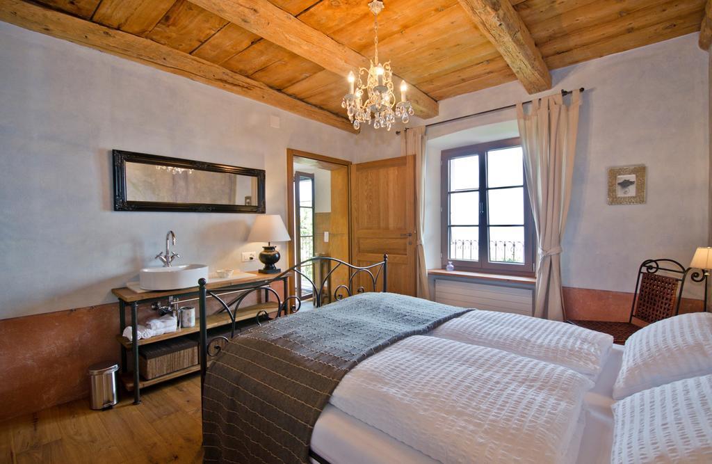 Case Di Sotto, House & Breakfast Muralto Phòng bức ảnh